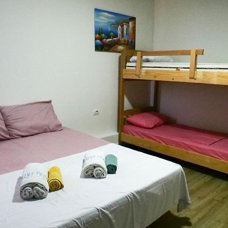 Saint Tropez Durres Otel Bisht Kamez Dış mekan fotoğraf