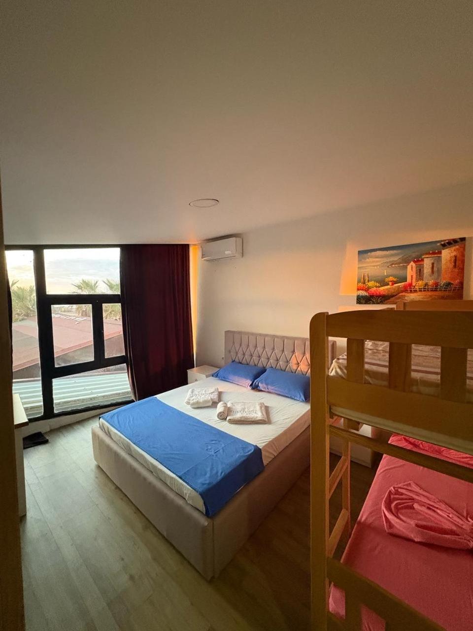 Saint Tropez Durres Otel Bisht Kamez Dış mekan fotoğraf